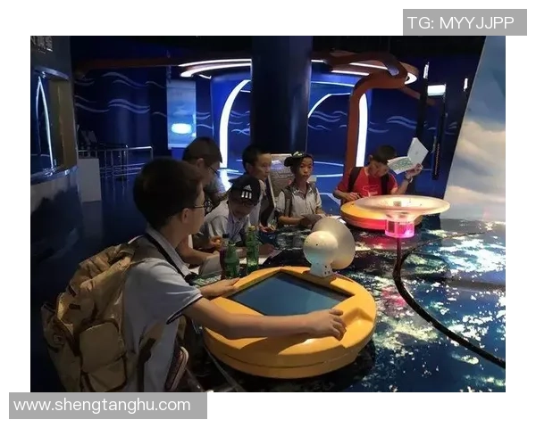 沧桑足球的岁月印记与精神传承探索之旅 沧桑足球的岁月印记与精神传承探索之旅