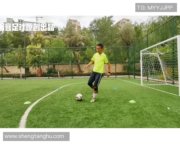 科学足球训练:提升个人能力的有效方法与技巧分享 科学足球训练:提升个人能力的有效方法与技巧分享